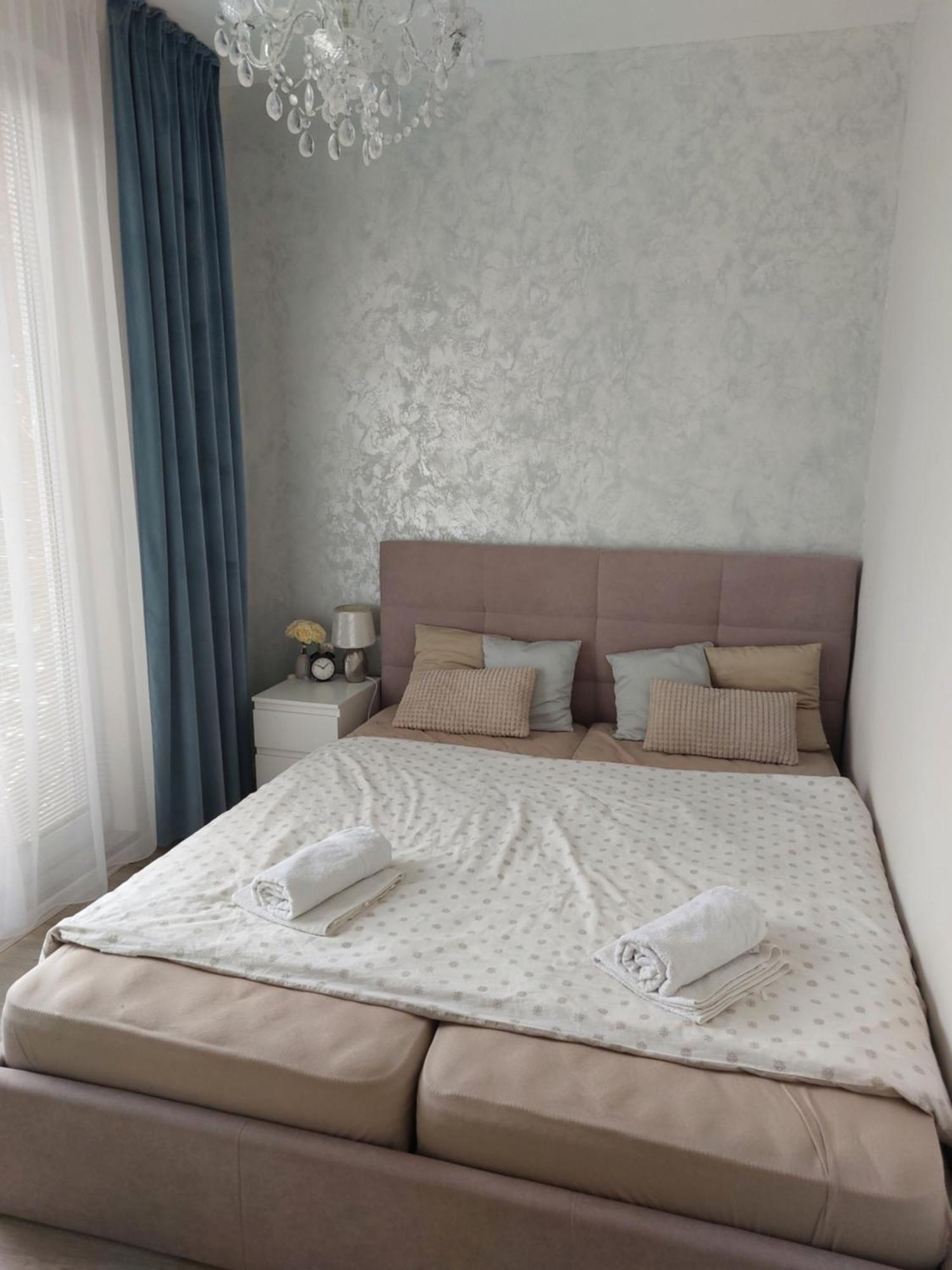 M&M Apartman Trenčín Buitenkant foto